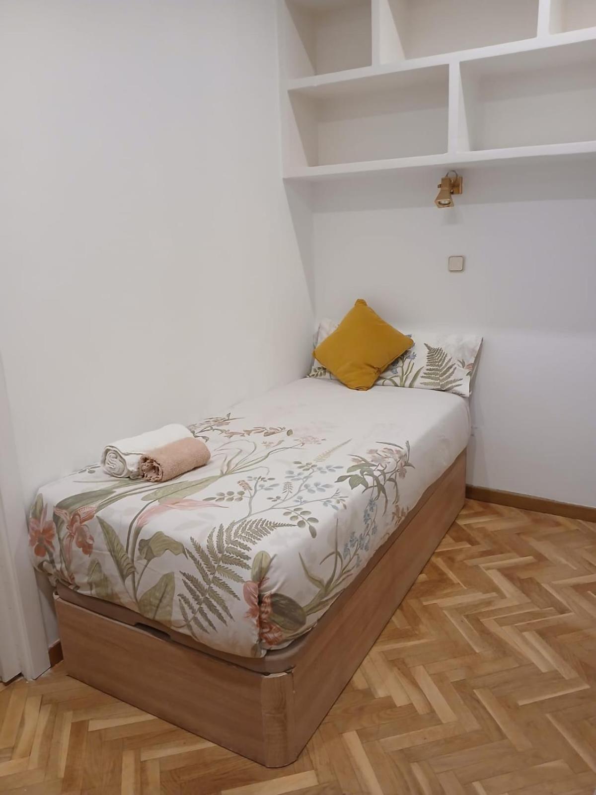 Ferienwohnung Piso Centro Madrid Infantas Exterior foto