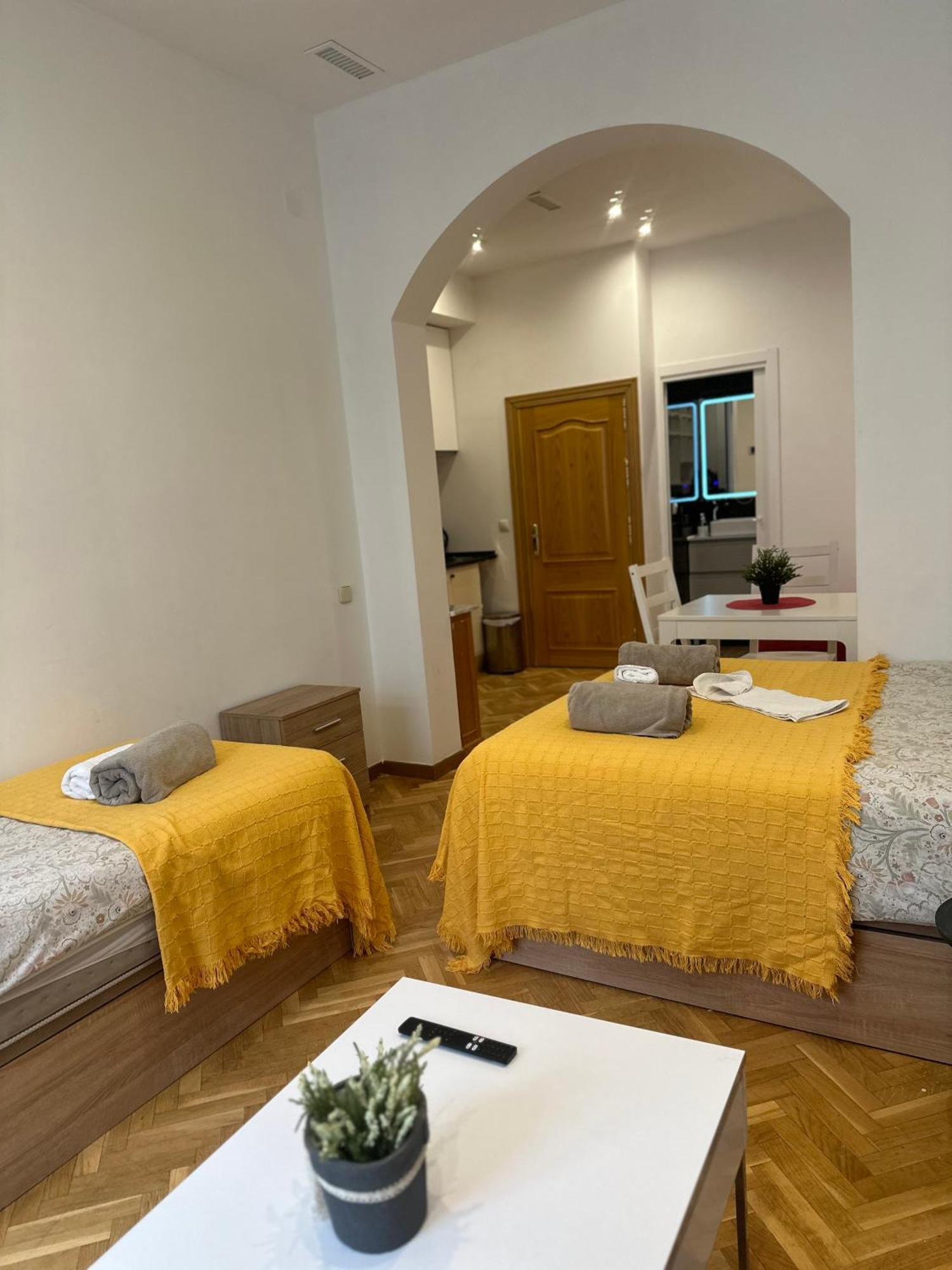 Ferienwohnung Piso Centro Madrid Infantas Exterior foto